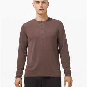 Men’s Lululemon Henley long sleeve shirt
